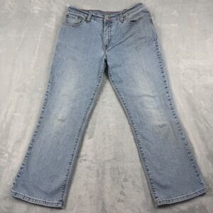 VTG Y2K Levi's Women's Light Wash Bootcut Jeans Made in Mexico Size 12P Short
